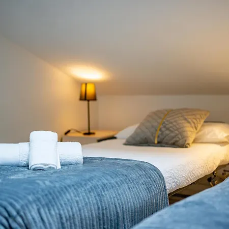 Pied-a-terre Saint Michel アパート *