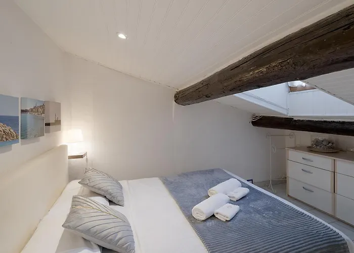 شقة Pied-a-terre Saint Michel *